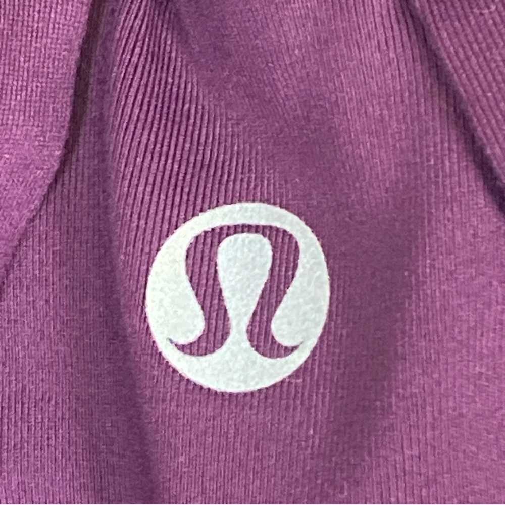 Lululemon Energy Tank Top Women’s Size 8 Purple Striped Gym Yoga Running Sport - Picture 4 of 11
